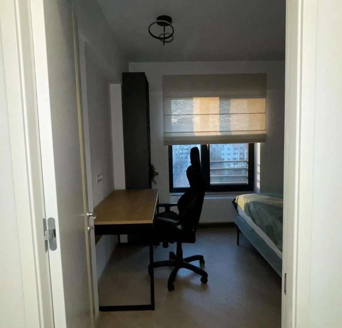 Fancy Apartment With 2Br Bucharest